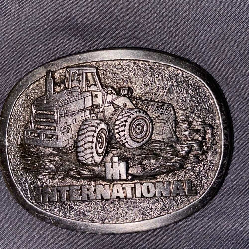 International Harvester Wheel Loader Payloader Belt Buckle Spec